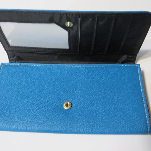 Avon Blue Clutch - Picture 2 of 4